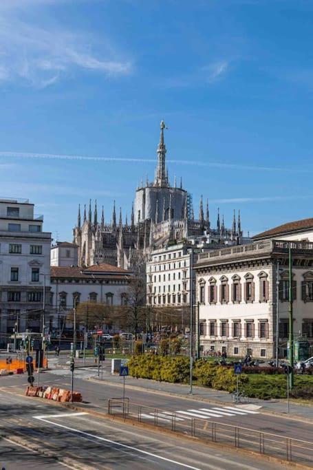 Ferienwohnung Dali Duomo Golden House Mailand Exterior foto